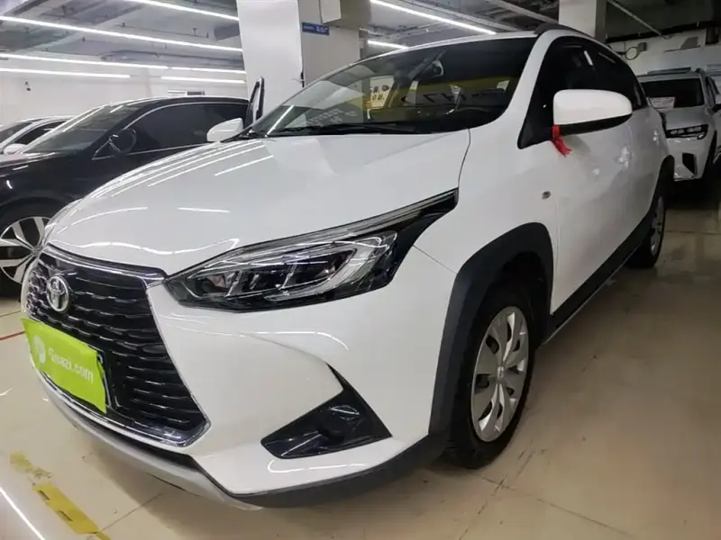 Toyota Yaris L