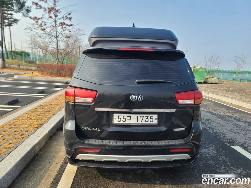 Kia Carnival (Canival)