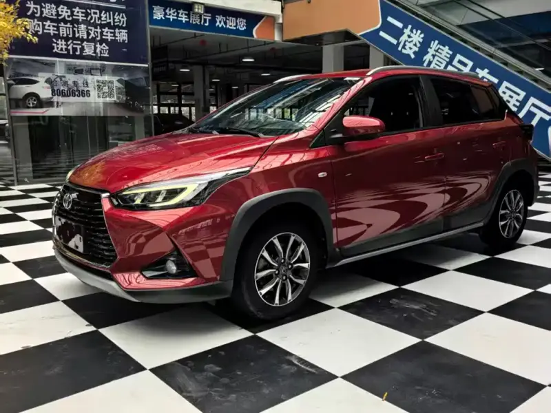 Toyota Yaris L