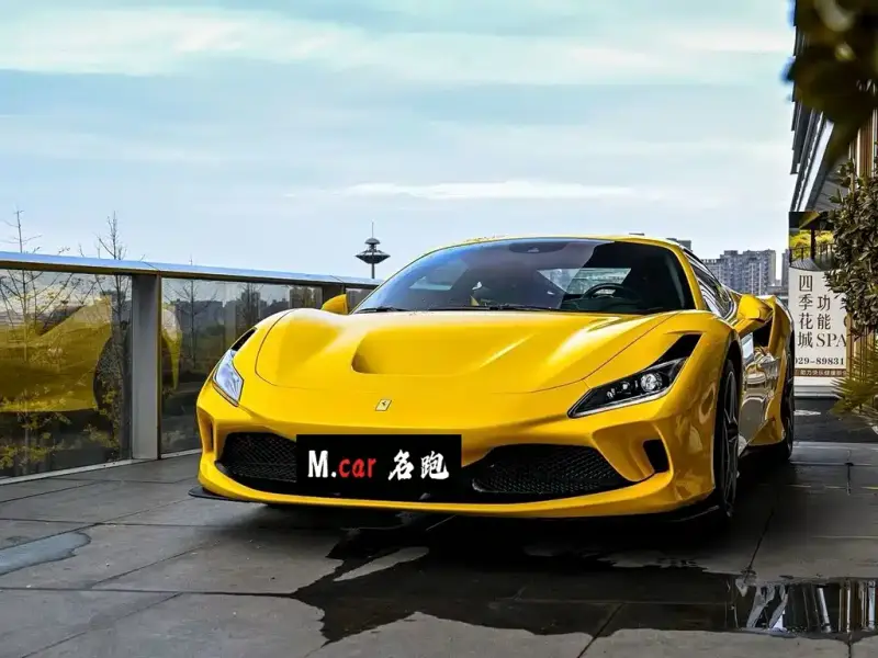 Ferrari F8