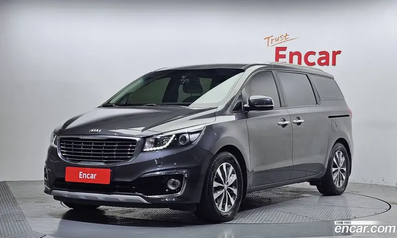 Kia Carnival (Canival)