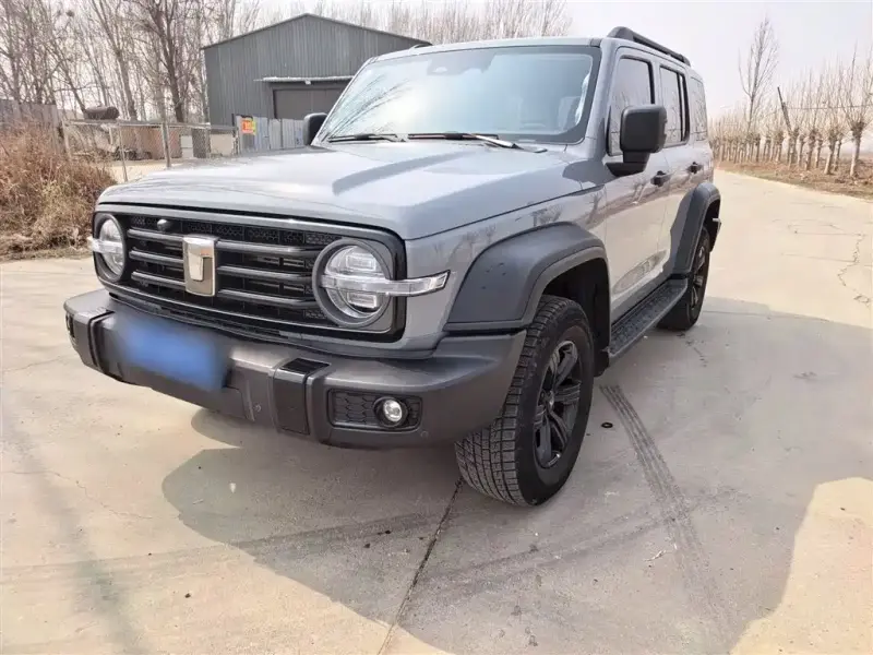 Tank 300