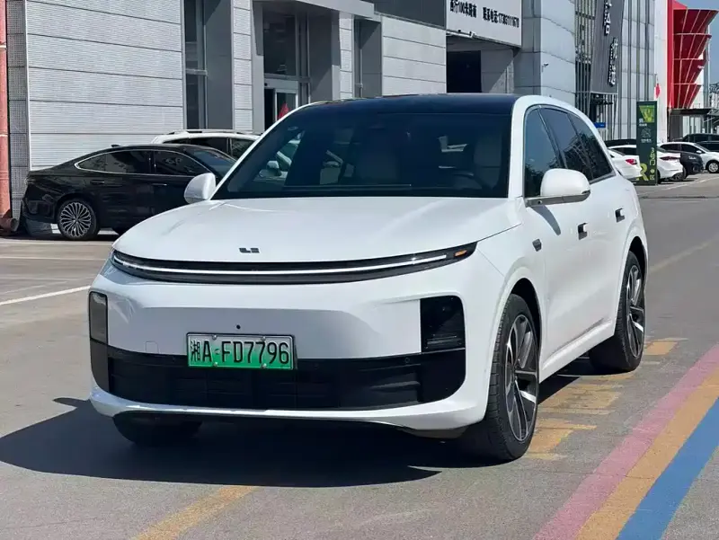 Li Auto L6