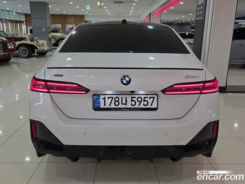BMW 5-Series