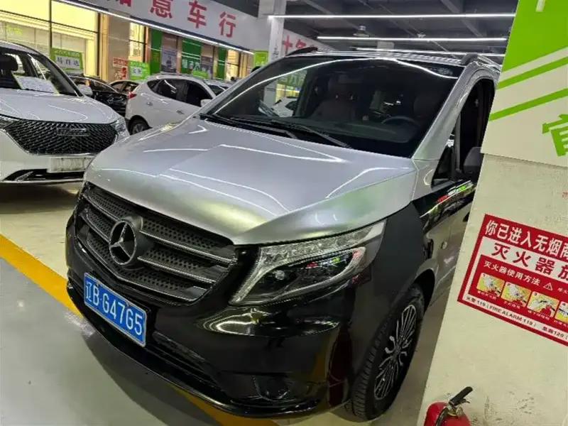Mercedes-Benz Vito