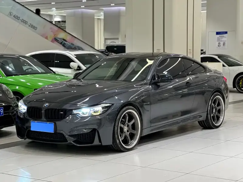 BMW M4