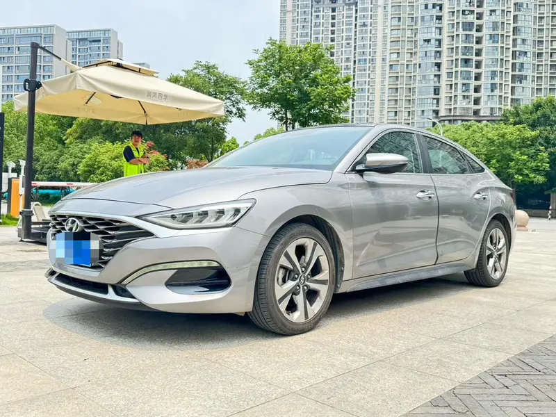 Hyundai Lafesta