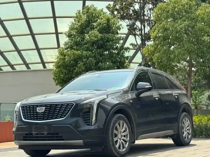 Cadillac XT4