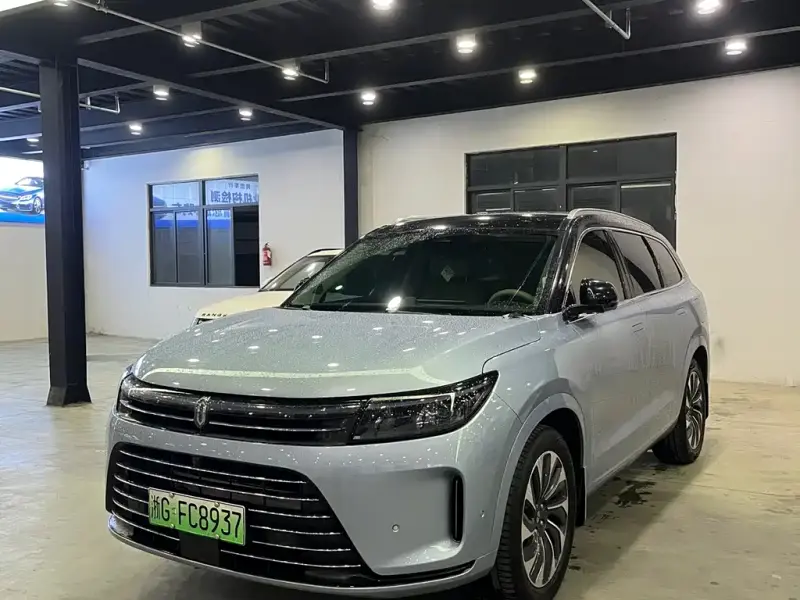 AITO M7