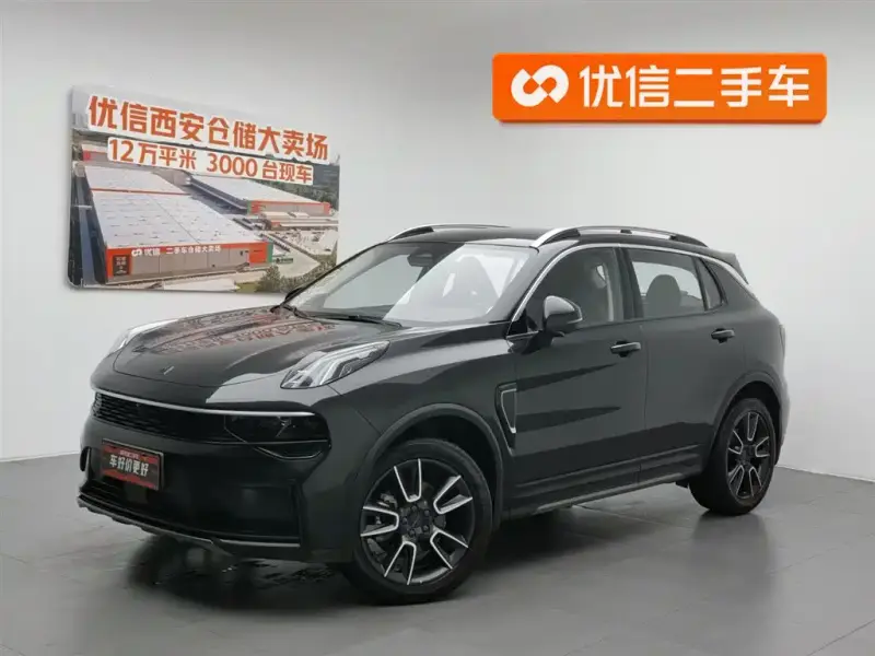 Lynk & Co 01