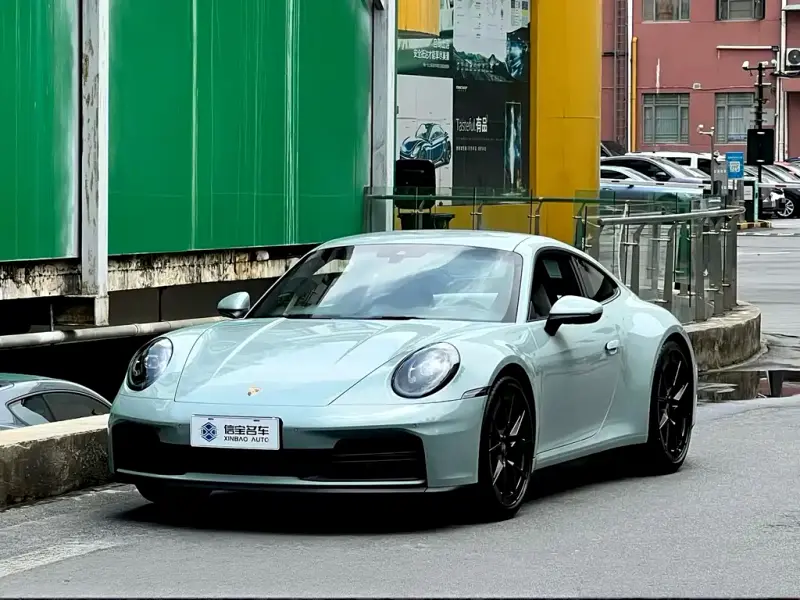Porsche 911
