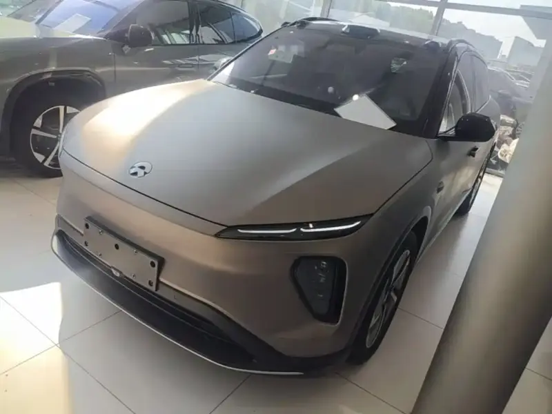 NIO ES6
