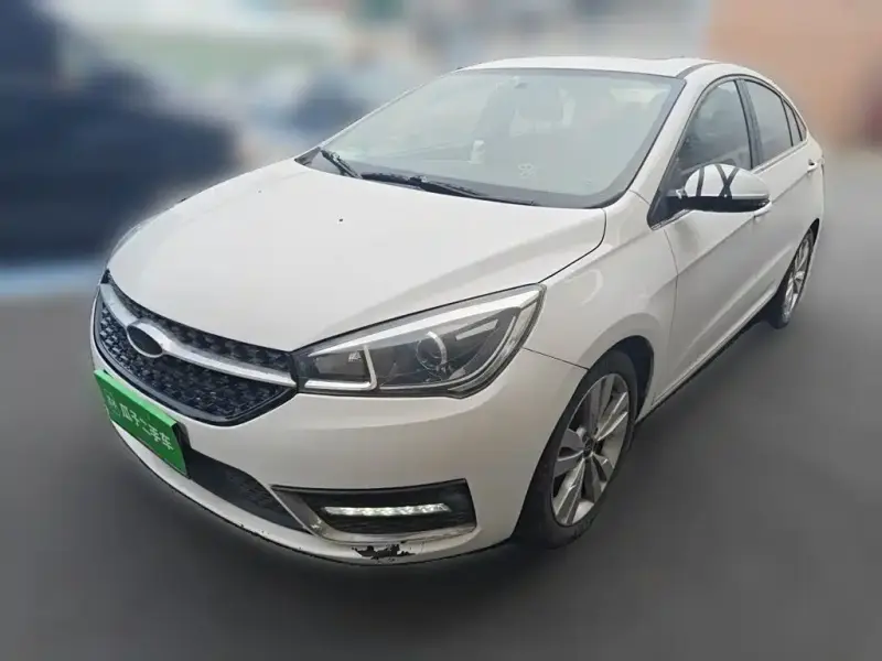 Chery Arrizo 5