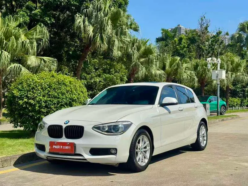 BMW 1-Series (Import)