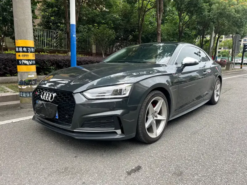 Audi A5 (Import)