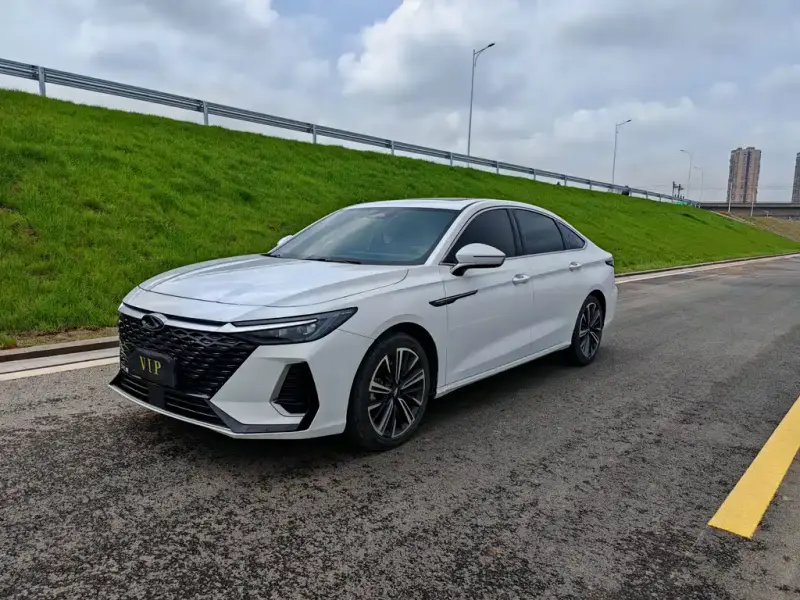Chery Arrizo 8