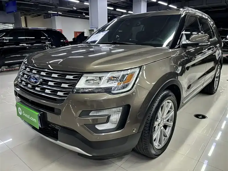 Ford Explorer (Import)