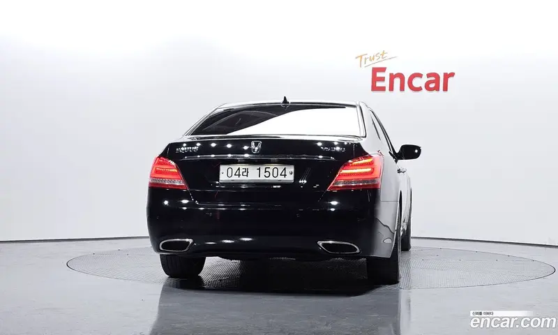Hyundai Equus