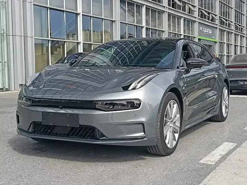 Zeekr 001