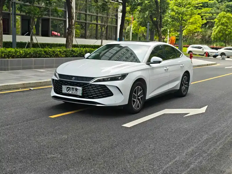 BYD Qin L