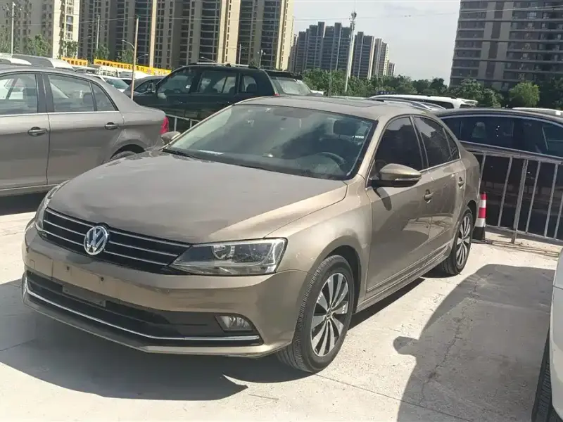 Volkswagen Sagitar