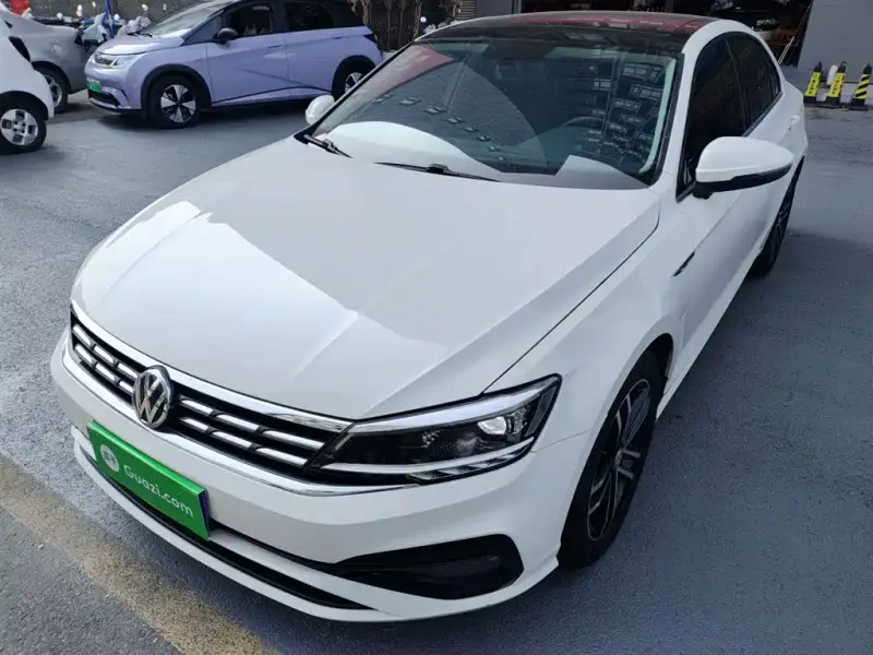 Volkswagen Lamando
