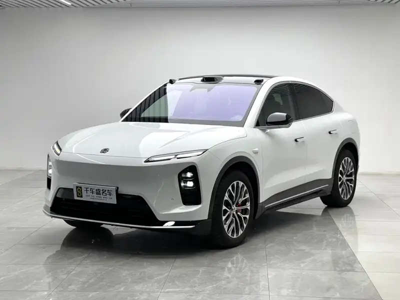 NIO EC6