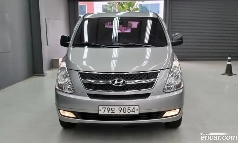 Hyundai H-1