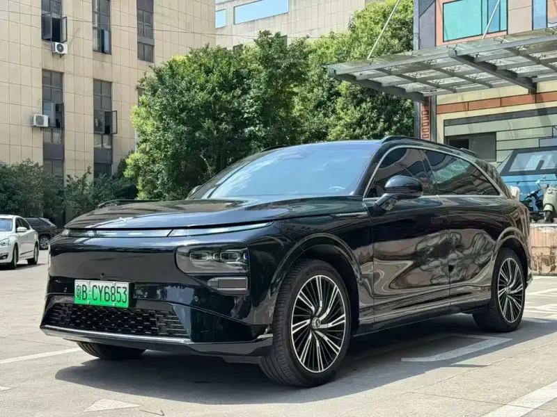 XPeng G9