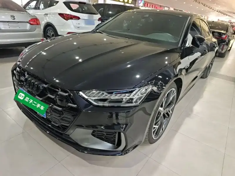 Audi A7L