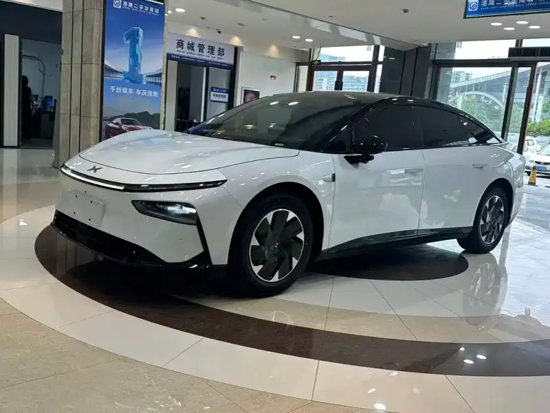 XPeng P7+
