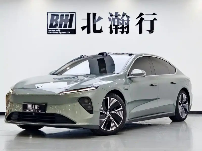NIO ET7