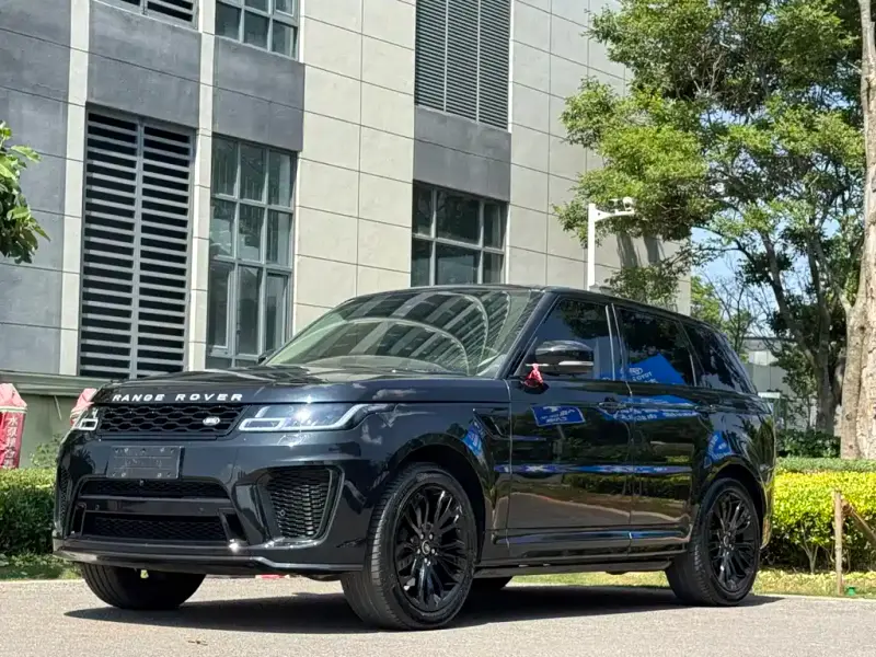 Land Rover Sport