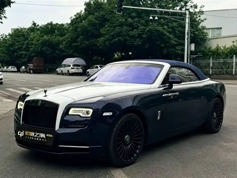 Rolls-Royce Dawn