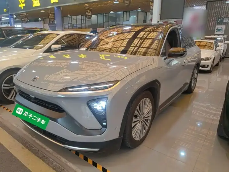 NIO ES6