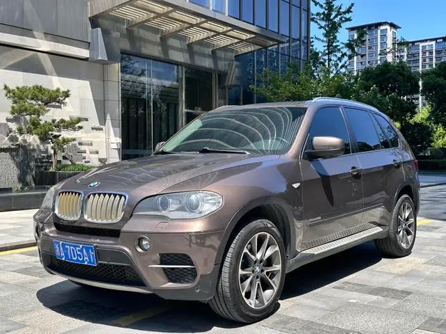 BMW X5 (Import)