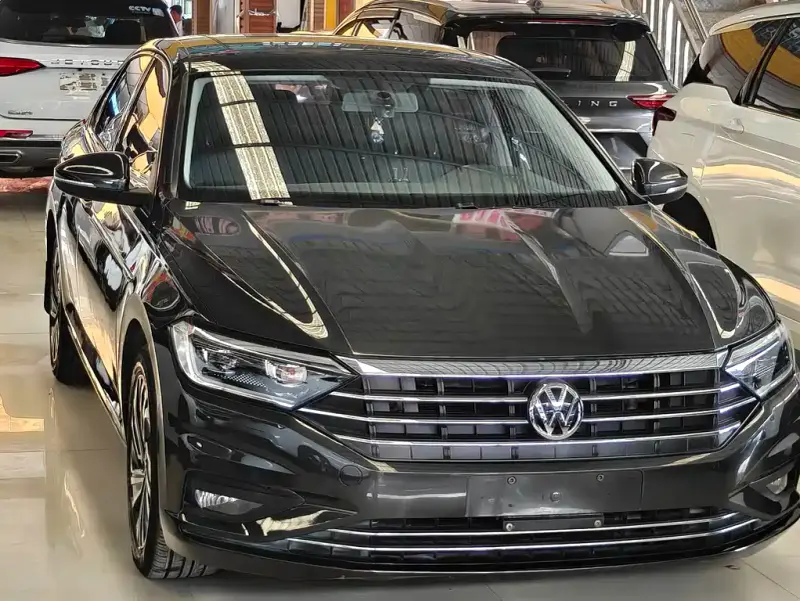 Volkswagen Sagitar