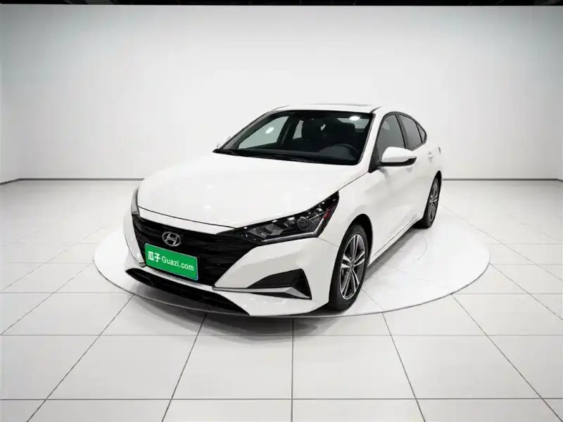 Hyundai Verna