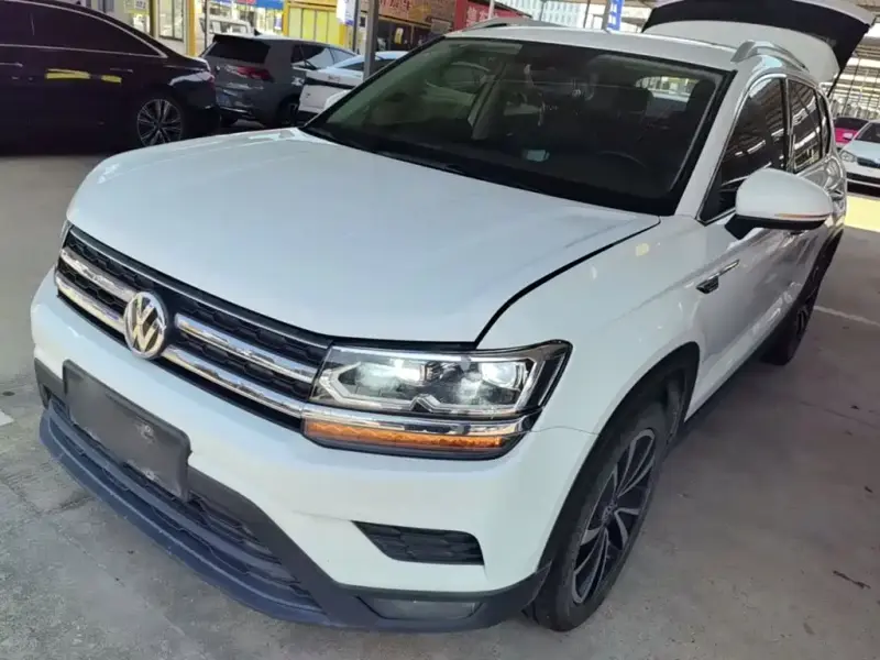 Volkswagen Tharu