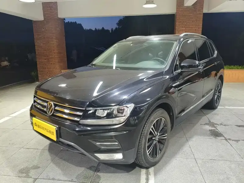Volkswagen Tiguan L
