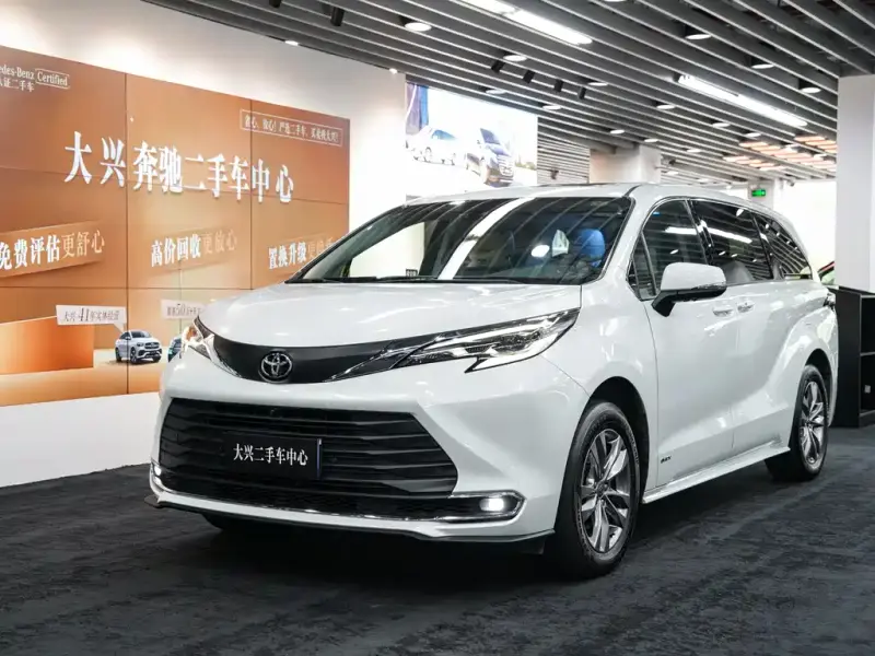 Toyota Sienna