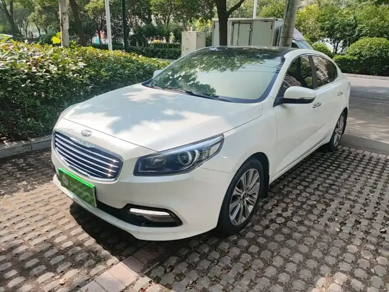 Kia K4