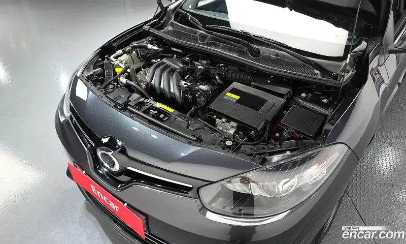 Renault-KoreaSamsung Fluence (SM3)