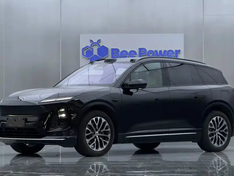 NIO ES6