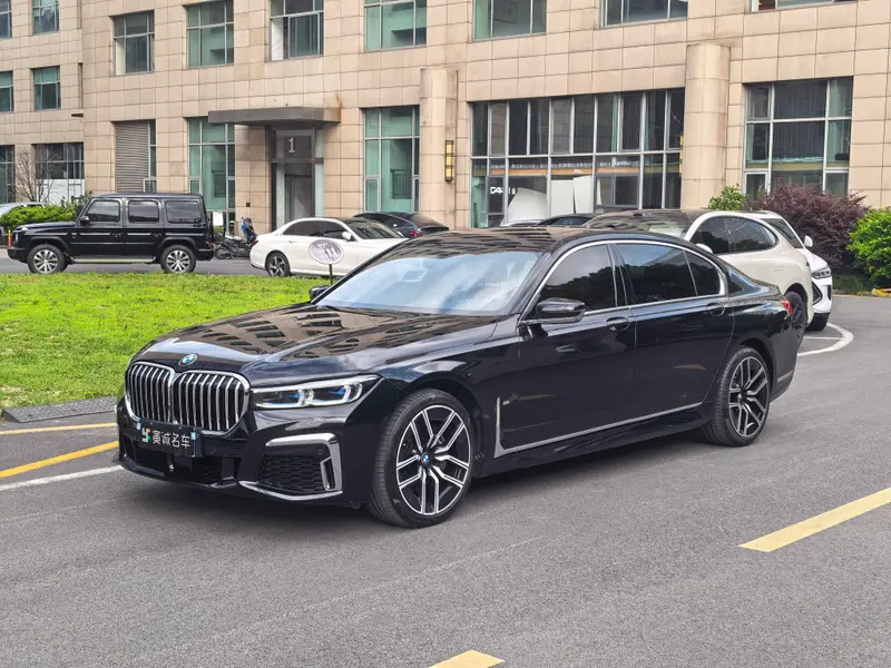 BMW 7-Series