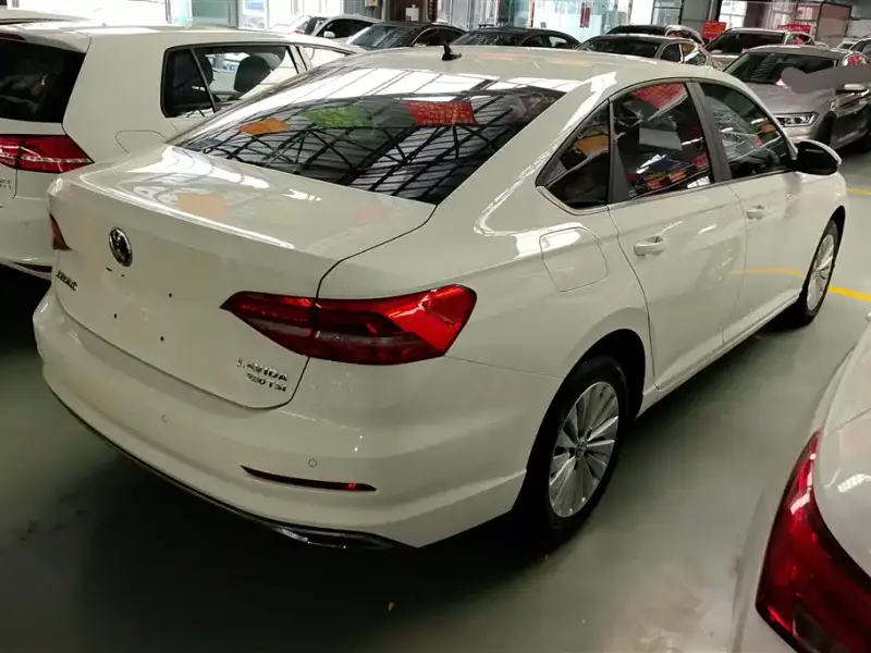 Volkswagen Lavida