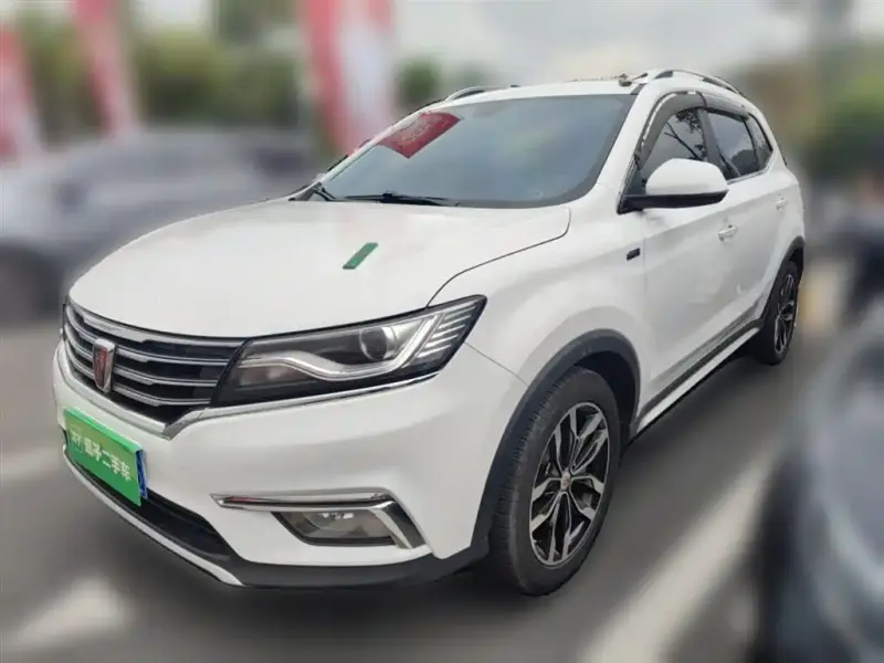 Roewe MG HS (RX5)