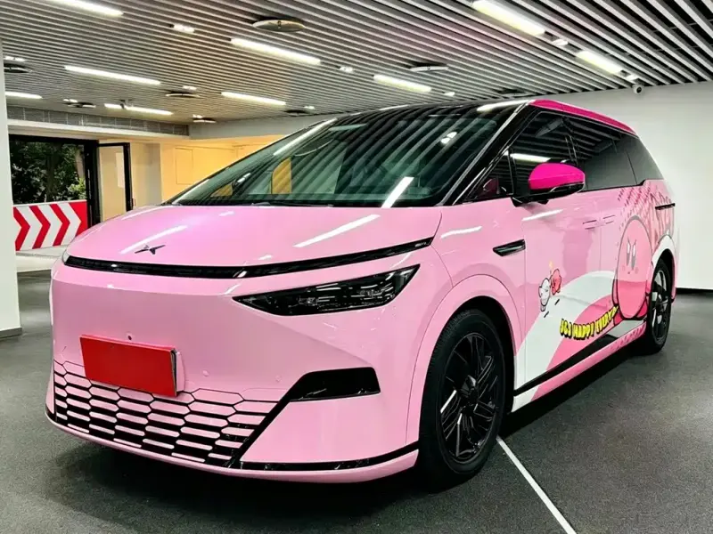 XPeng X9