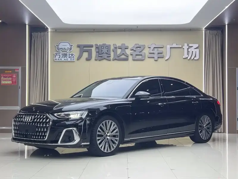 Audi A8