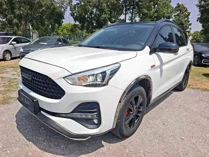 Haval M6